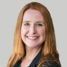 Laurel Curran's Instagram, Twitter & Facebook