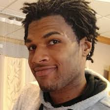 Adela Crawford's Instagram, Twitter & Facebook