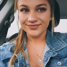 Grace Harvey (gracelyn14)