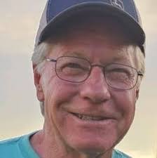 Dean Compton's Instagram, Twitter & Facebook