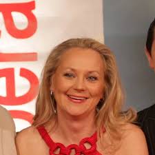 TV star Dr Eva Orsmond announces break up of her 21 year marriage with  Wyatt Orsmond