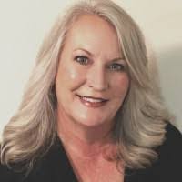 Anne Goodfellow's Instagram, Twitter & Facebook