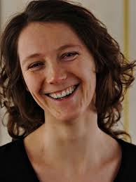 Entspannung, Körpererfahrung, Sanfte Bewegung an der Volkshochschule Berlin  Mitte