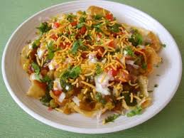 Masala Puri Ragda Puri How To Make Masala Puri Chaat Recipe Recipe Chaat Recipe Masala Puri Indian Snack Recipes