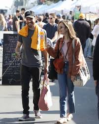 Lily Collins News On Instagram February 02 Lily Shopping At The Farmers Market With Charlie And Redford In La Lilycoll Lily Collins Collins Lily