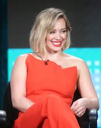 Hilary duff debuted a new short hairstyle. More Pics Of Hilary Duff Messy Cut 10 Of 10 Short Hairstyles Lookbook Stylebistro
