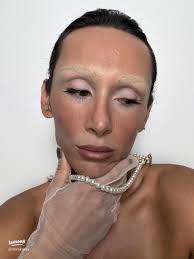 Step-by-Step Bella Hadid Makeup Tutorial Inspired by 2020 VMAs