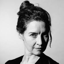 Amy Gibbons (@ACGibbo)