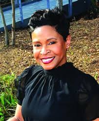 Star Rating and Reviews for Stephanie Lee