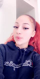 @WarnerCanada's video Tweet