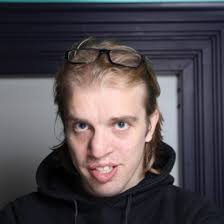 Jan Jaap speelt Dystopia opnieuw in clubs