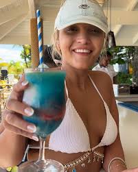 I called the NFL and told them today was @kt_gates' birthday. They gifted  her not one, but TWO games to celebrate! Love you so much. Thank you for  being the best wife