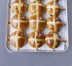 Hot Cross Buns Recipe Bbc Good Food Recipes Hot Cross Buns Easy Hot Cross Buns Recipe