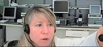 Ana Arroyo Waldhaus desvela los secretos de la pericia caligráfica y la  seguridad documental en el Club de la Experiencia