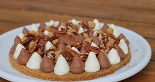 Cette Tarte Regroupe Une Ganache Montee Au Chocolat Praline Une Ganache Montee Vanille Feve Tonka Une Com Tarte Au Chocolat Recette Entremet Chocolat Praline
