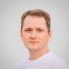 Vic Chang's Instagram, Twitter & Facebook