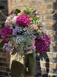 Wholesale flowers and bulk flowers for diy weddings and events. Giant Bouquet V Floralatelier Co Uk