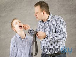 We hear a kid whining in the toy aisle and the mom caves, handing him t. Why Parents Shouldn T Be Strict Boldsky Com
