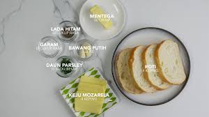 Ini adalah iringan cepat dan lazat untuk makan malam spageti. Resepi Garlic Bread Grilled Cheese Mudah Lazat Hanya Menggunakan 5 Bahan Sahaja