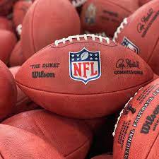 Acentec structure molten's unique cross fusion bonding technology produces a smooth, seamless cover that cannot be accomplished by hand sewing. Nfl The Duke American Football Wilson Sporting Goods