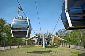 Als highlight im süden der stadt. Stuttgart Seilbahn Auch Durch Den Schlossgarten Stuttgart Stuttgarter Zeitung