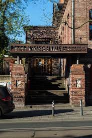 Komplexe anordnung heterogener kultureller und technischer konzepte = jeden tach watt anderitt Peter Weiss Haus Stadtgestalten Rostock