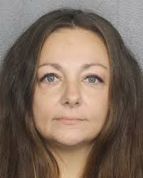 Quinones, Efrain TOUCH OR STRIKE/BATTERY/DOMESTIC VIOL Bail: $0.00 Age: 56  Height: 5'07" Weight: 160 lbs Gender: Male Race: W Location: Main Jail  Arresting Agency: SEMINOLE Arrest Date: 04/06/2025 Follow us