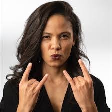 Bianca Blanc's Instagram, Twitter & Facebook