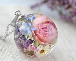 Real Rose Necklace Terrarium Jewelry Real Rosebuds Crystal Resin Pendant Resin Flower Jewelry Red Rose Jewelry Floral Necklace Flower Resin Jewelry Resin Jewelry Terrarium Jewelry
