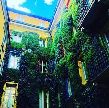 Maybe you would like to learn more about one of these? Peggior Ristorante Di Milano Recensioni Su Caveau Milan Milano Tripadvisor