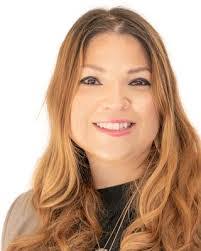 Sandra Loftin's Instagram, Twitter & Facebook