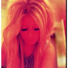 Amy rosson (@Amynicolerosson)