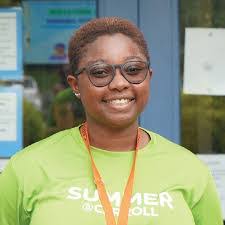 Alicia Enos's Instagram, Twitter & Facebook