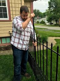 The empire fence is a versatile fencing solution that will add style and elegance to your garden or walkway. Start With Positive No Dig Garden Fence Lowes