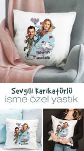Ucan Sevgili Karikaturlu Kisiye Ozel Esprili Yastik Hediye Sepeti 2020 Yatak Yastiklari Sevgililer Yastiklar