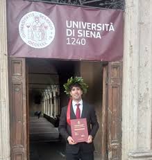 In Maremma c’è un nuovo dottore: Francesco Tiberi si laurea in Management e Governance