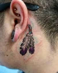 19 geheimnisvolle indianer feder tattoos und bedeutungen. 1001 Ideen Und Inspirationen Fur Ein Cooles Feder Tattoo