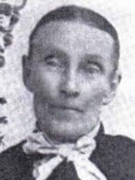 Henrietta Rich's Instagram, Twitter & Facebook