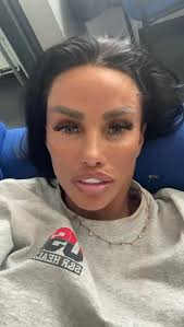 It's sad 😔 & tough road ahead but we will get their Harvey bear 🐻 Holding  your hand every step of the way 😘❤️ #harveyprice #TogetherWeCan #loveyou