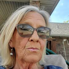 Who can run electricity from house to shop in Mountain Home Arkansas?