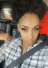 Hello, I'm Doris and something to know about me is I'm moving back to my  home town♥️