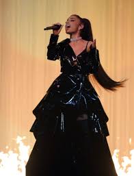 Pin On Ariana Grande