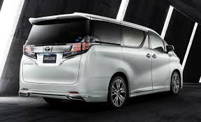 Cover tingkap kereta orang luar tak nampak dalam. Cermin Gelap Adakah Makin Gelap Bermaksud Makin Sejuk Dan Selamat Ini Perkara Yang Perlu Anda Tahu Paultan Org