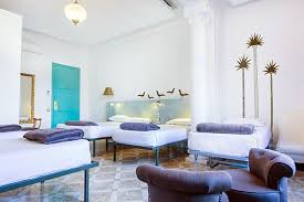 Casa Gracia Une Auberge De Jeunesse A La Deco De Charme Home Decor Furniture Hostel