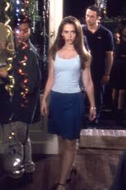 15 Questionable Trends Every Fashion Girl Loved Jennifer Love Hewitt Young Jennifer Love Jennifer Love Hewit