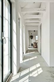 Design Minimaliste A La Campagne Planete Deco A Homes World Maison Grange Moderne Decoration Minimaliste Conversion De Maison De Grange