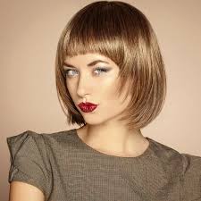 Der ombre fur kurze haare lasst sich auch an schon gefarbten haaren zaubern. Hellbraune Haare Im Fransigen Bob Schnitt Braune Kurze Und Mittellange Haare