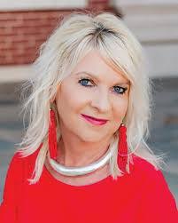 Amy Harrelson's Instagram, Twitter & Facebook