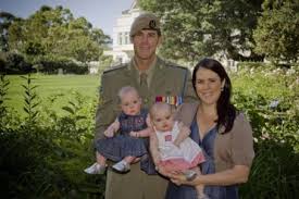 Born on 1st november, 1978 in perth, australia, he is famous for australian army soldier, and a recipient of the victoria cross for. Ben Roberts Smith And Emma Roberts Smith Dating Gossip News Photos
