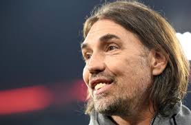 Последние твиты от sergio ramos (@sergioramos). Sportsfreund Des Tages Die Haarige Angelegenheit Des Martin Schmidt Fussball Stuttgarter Zeitung
